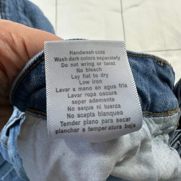 Judy Blue Jeans Womens 18W Skinny Fit Embroidered Flower Distressed Whiskering - Picture 6 of 13